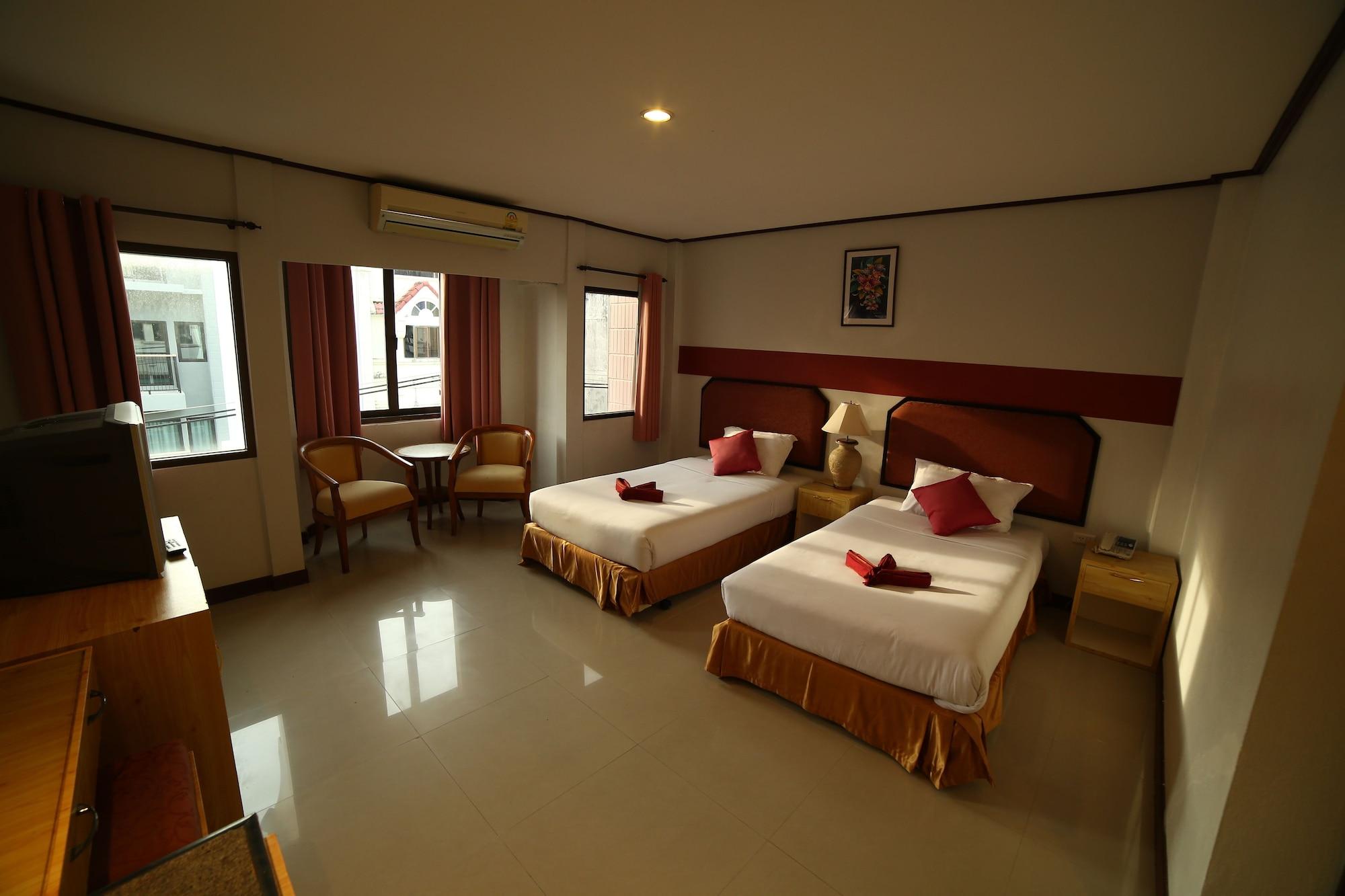 Pro Andaman Place Karon Bagian luar foto